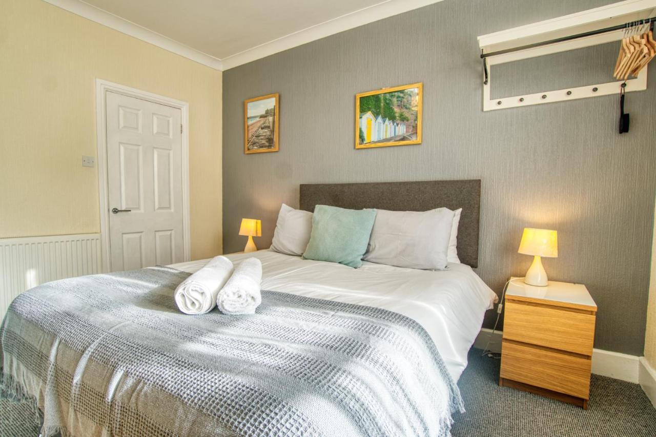 St Weonards Bed and Breakfast Paignton Eksteriør billede