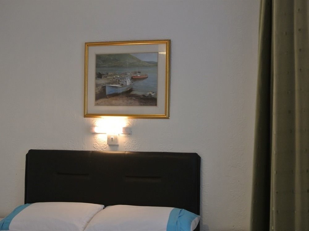 St Weonards Bed and Breakfast Paignton Eksteriør billede